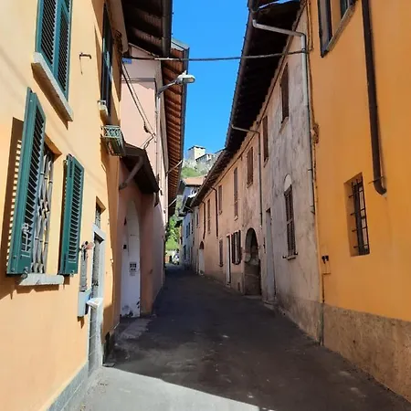 Contrada D'amore Διαμέρισμα Angera