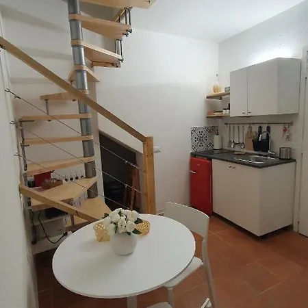 Contrada D'amore Διαμέρισμα Angera